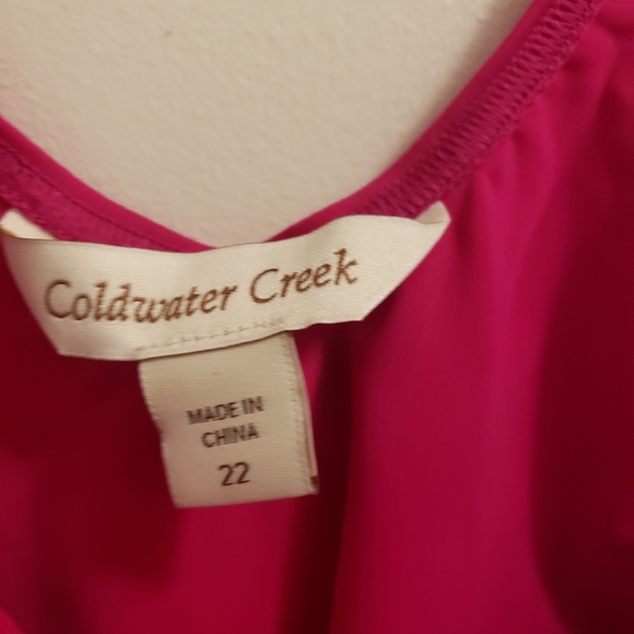 ❤️SOLD!❤️Tankini bathing suit top - Picture 2 of 4